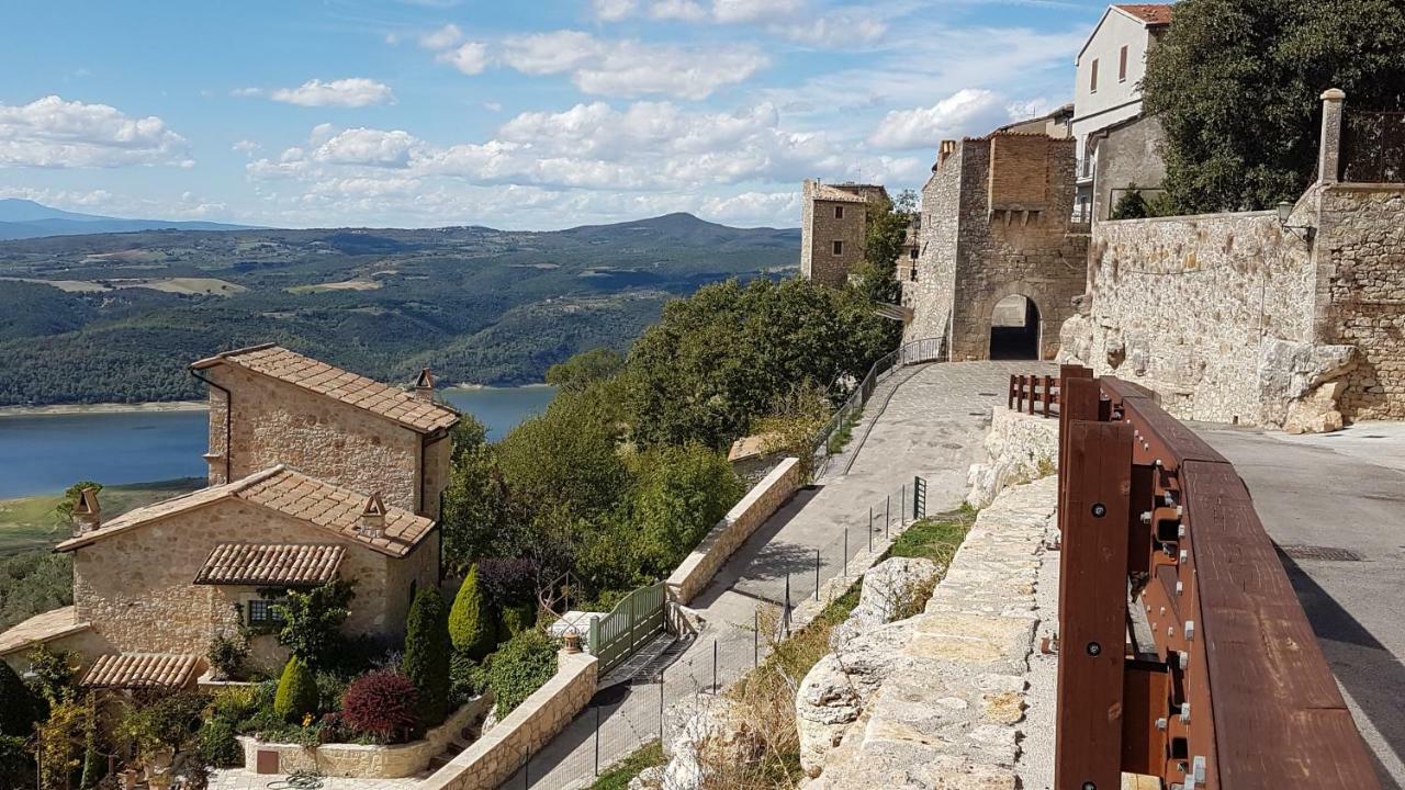 Le Casette Di Civitella La Casa Di Nonna Giulia Civitella Del Lago Extérieur photo
