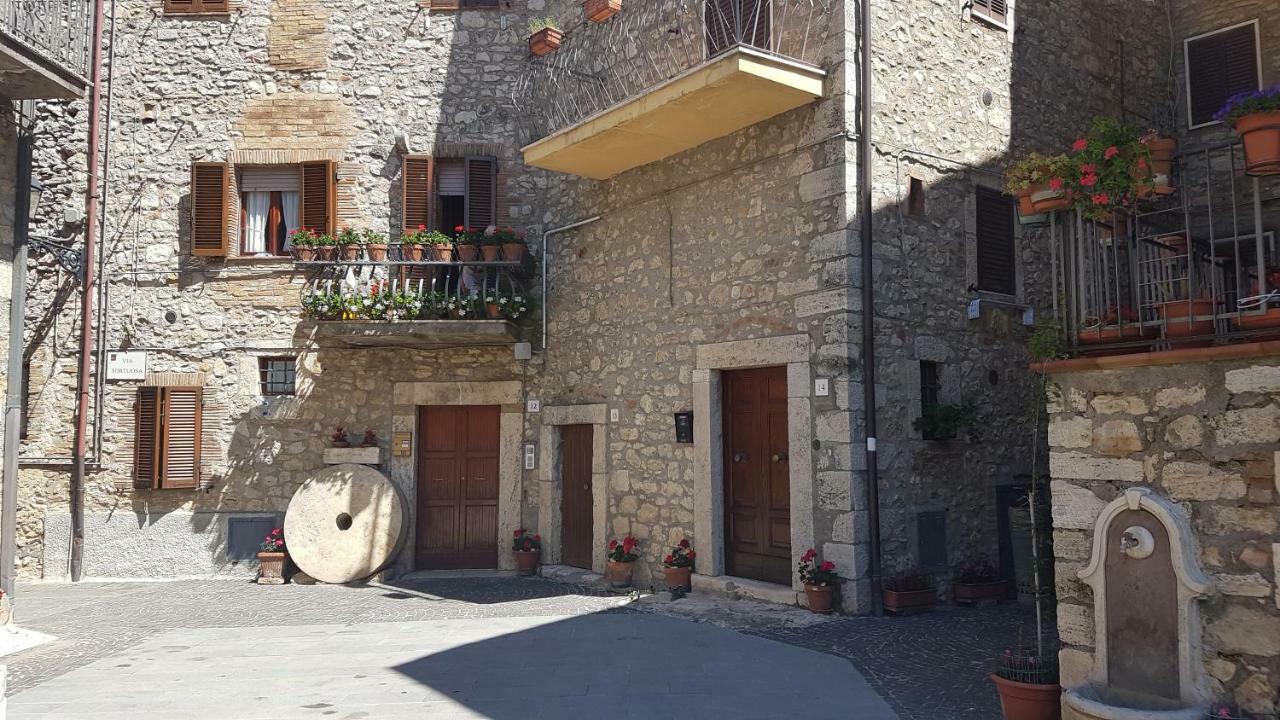 Le Casette Di Civitella La Casa Di Nonna Giulia Civitella Del Lago Extérieur photo
